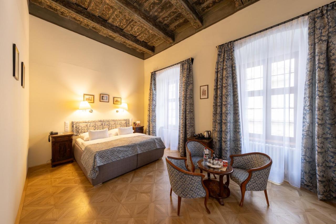 Deluxe Triple Room,1557339484:JPEG